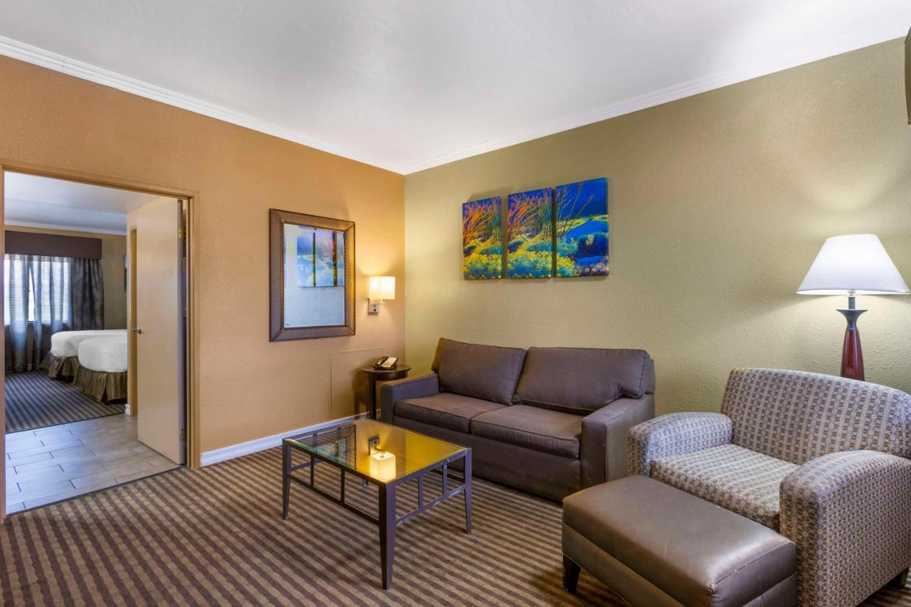 Best Western Royal Sun Inn & Suites Tucson Exterior photo