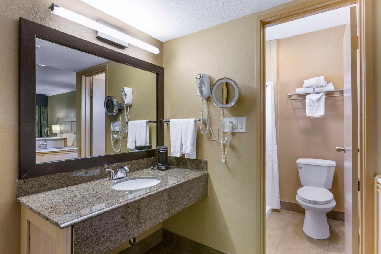 Best Western Royal Sun Inn & Suites Tucson Exterior photo