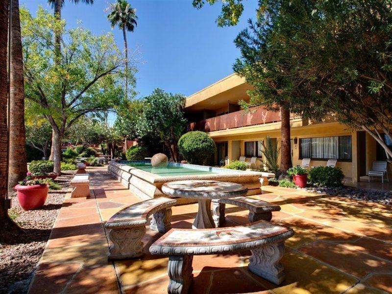 Best Western Royal Sun Inn & Suites Tucson Exterior photo